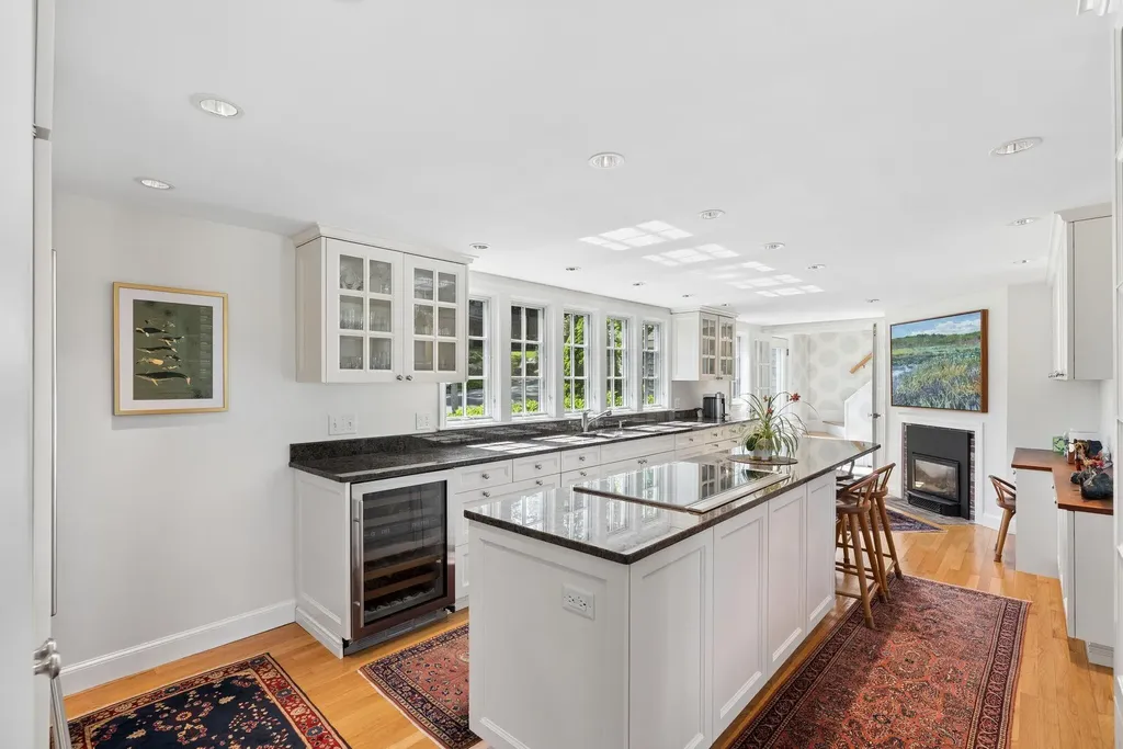 1 Ledgewood Lane Cape Elizabeth ME 04107