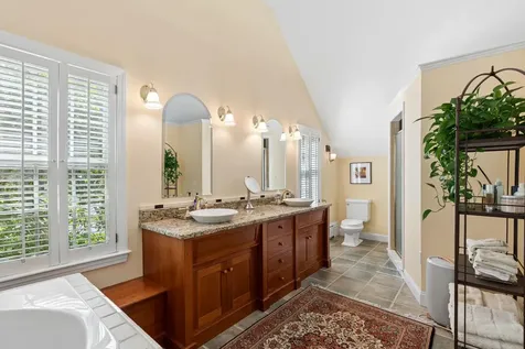 1 Ledgewood Lane Cape Elizabeth ME 04107
