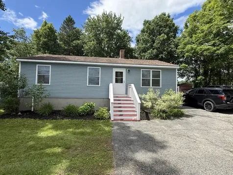 528 Roosevelt Trail Windham ME 04062