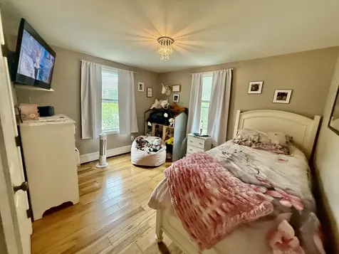 528 Roosevelt Trail Windham ME 04062