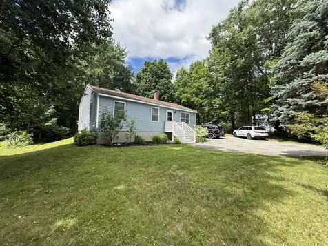 528 Roosevelt Trail Windham ME 04062