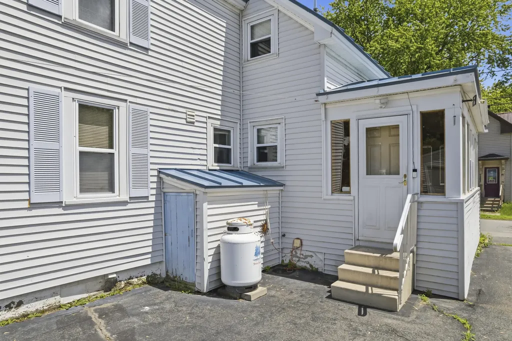 215 Water Street Waterville ME 04901