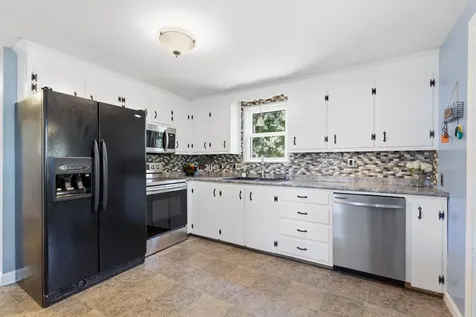 14 Birchwood Avenue Windham ME 04062