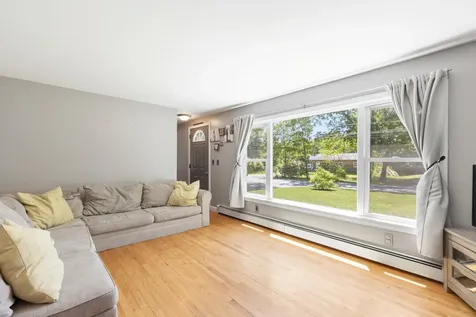 14 Birchwood Avenue Windham ME 04062