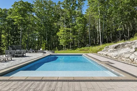34 Stonewall Road Harpswell ME 04079