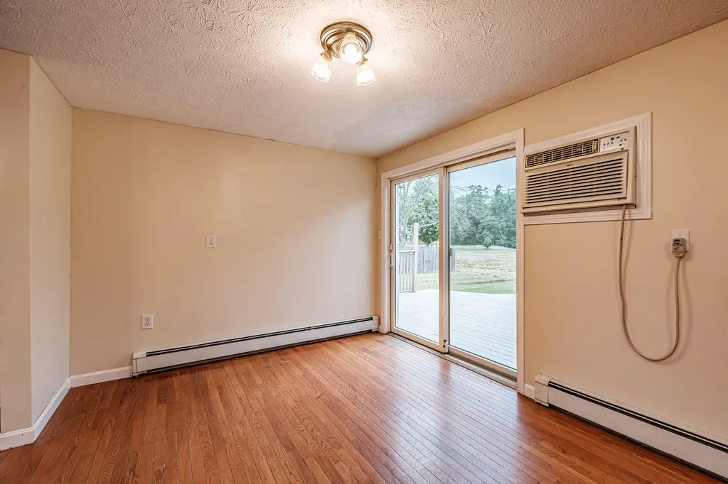 438 South Street Biddeford ME 04005