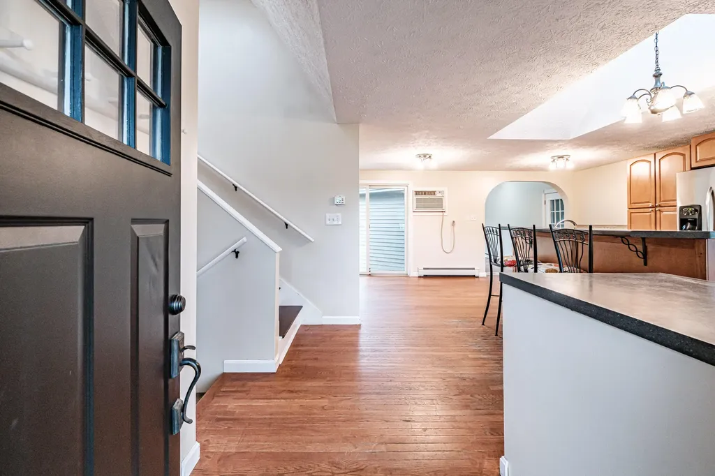 438 South Street Biddeford ME 04005