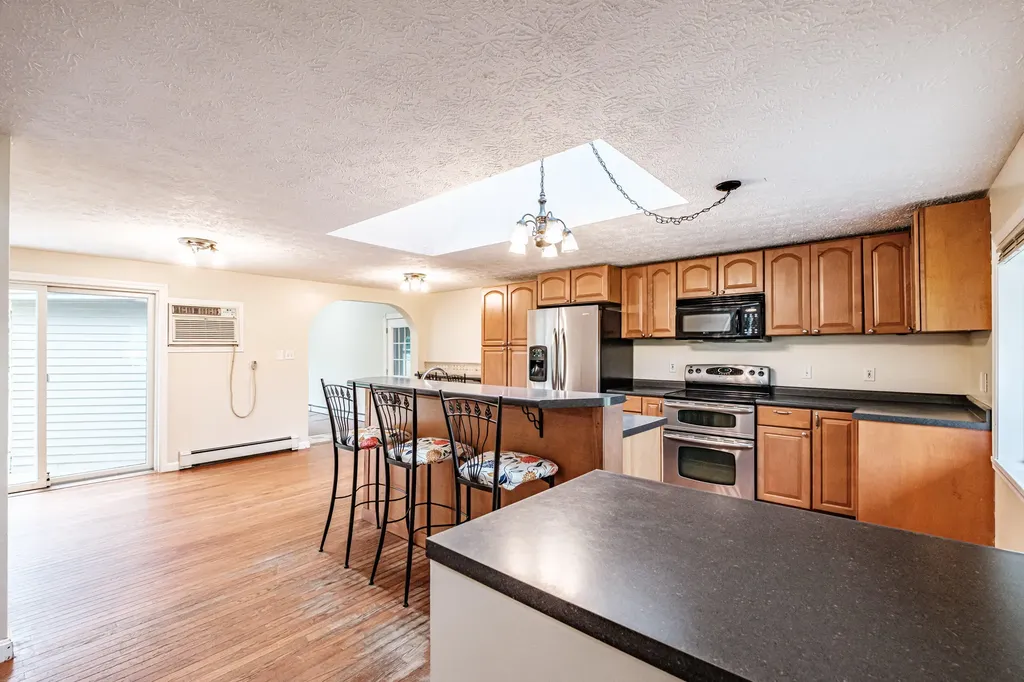 438 South Street Biddeford ME 04005