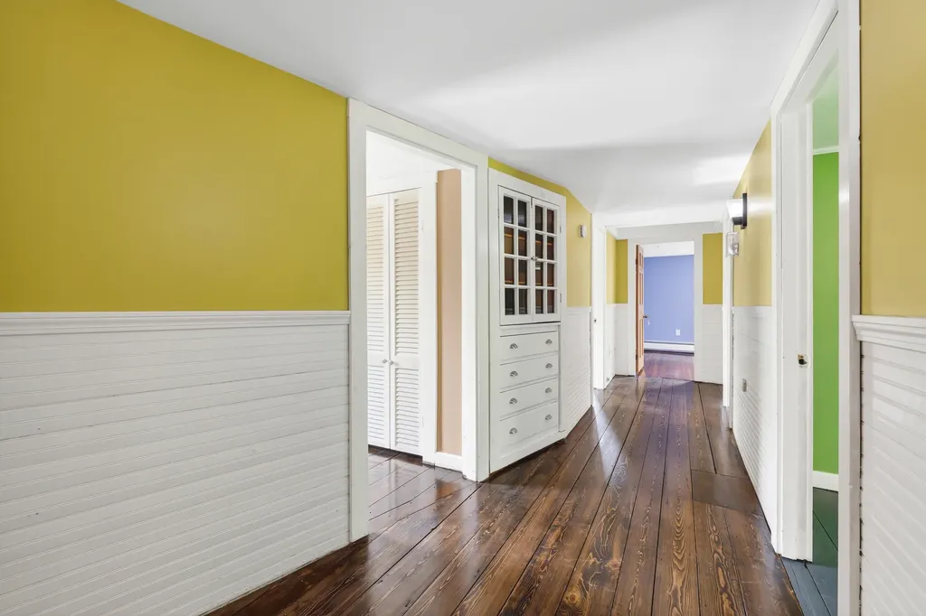 241 E Hardscrabble Road Auburn ME 04210