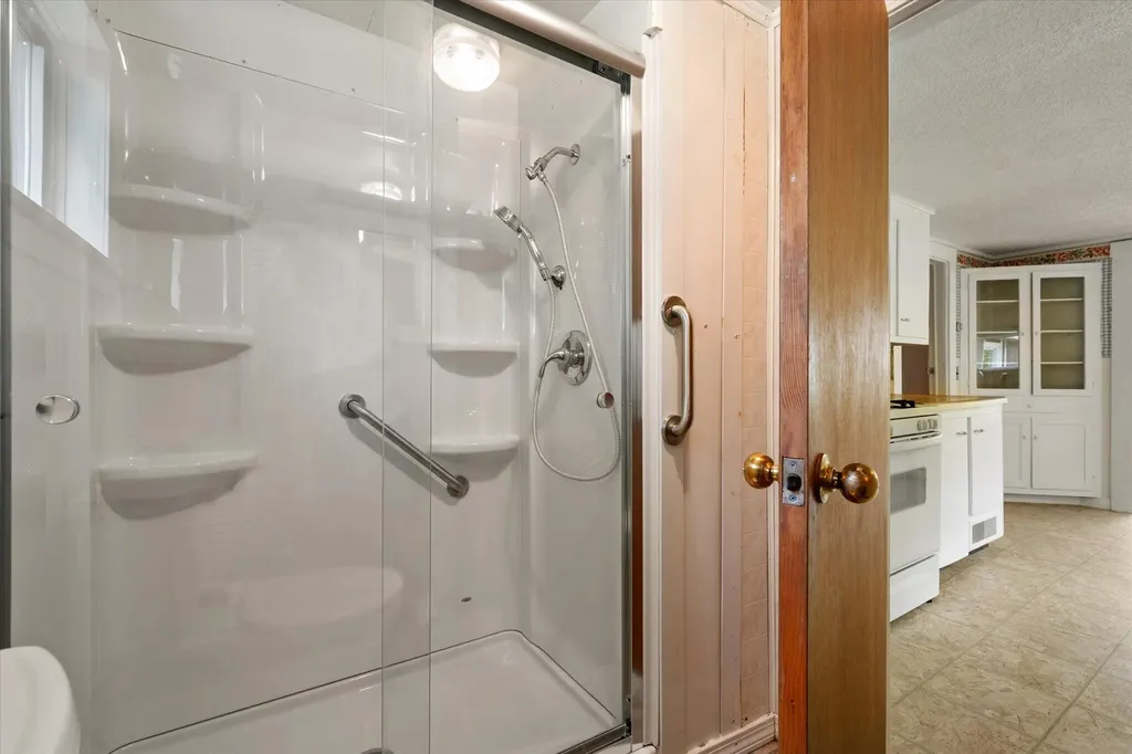 85 Stillwater Avenue Orono ME 04473