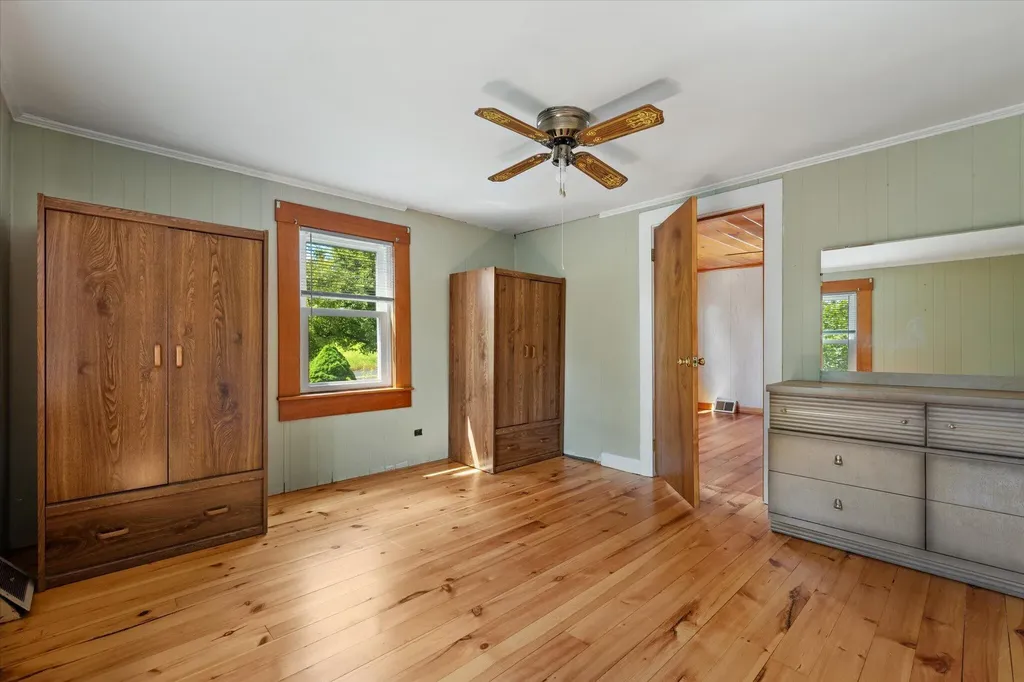 85 Stillwater Avenue Orono ME 04473