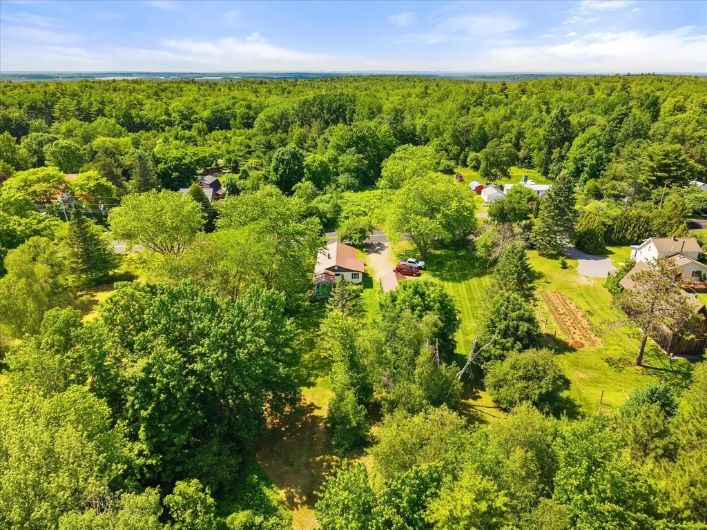 85 Stillwater Avenue Orono ME 04473