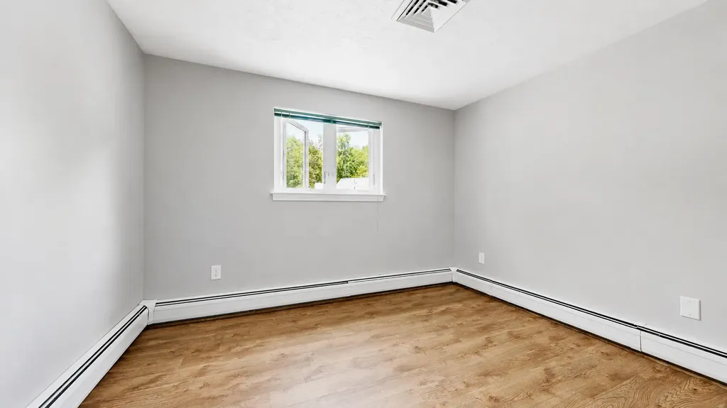 13 Cammock Road Scarborough ME 04074