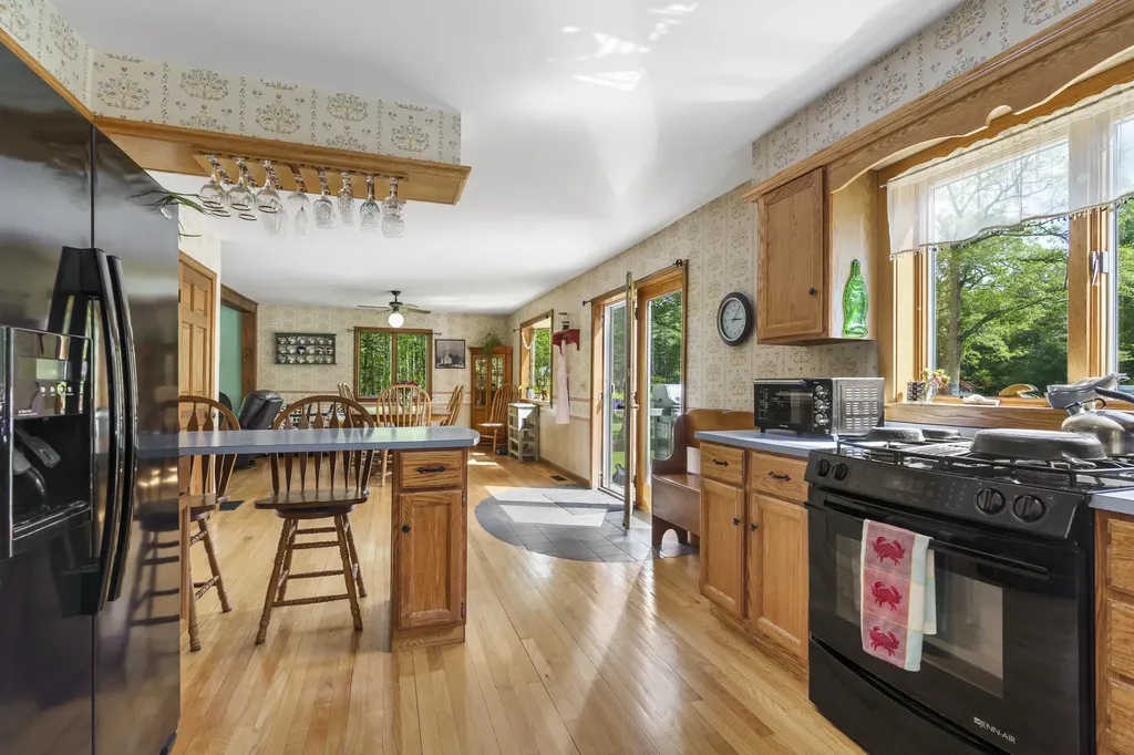 417 Lower Round Pond Road Bristol ME 04539