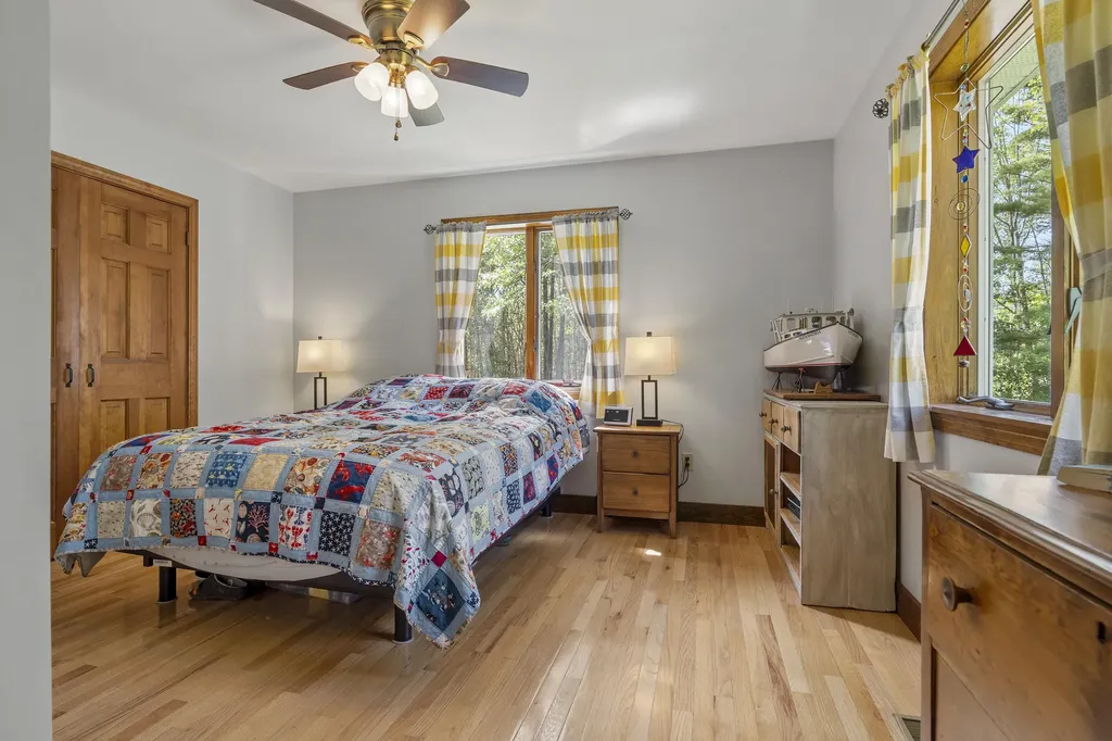 417 Lower Round Pond Road Bristol ME 04539