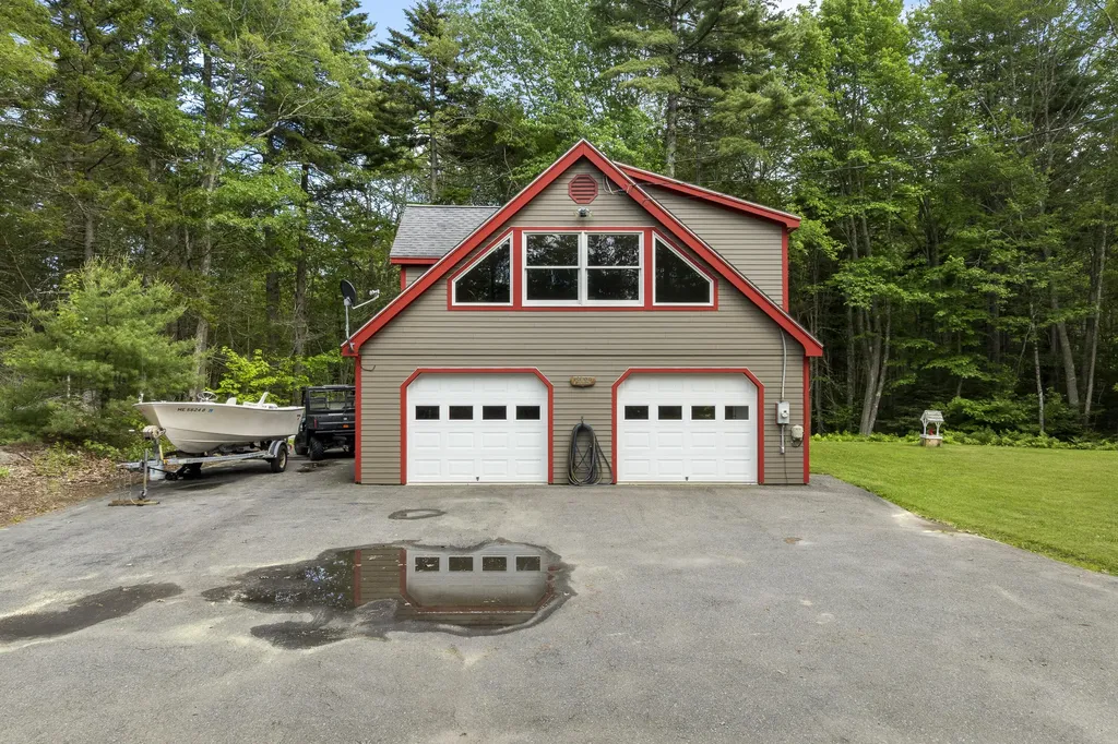 417 Lower Round Pond Road Bristol ME 04539