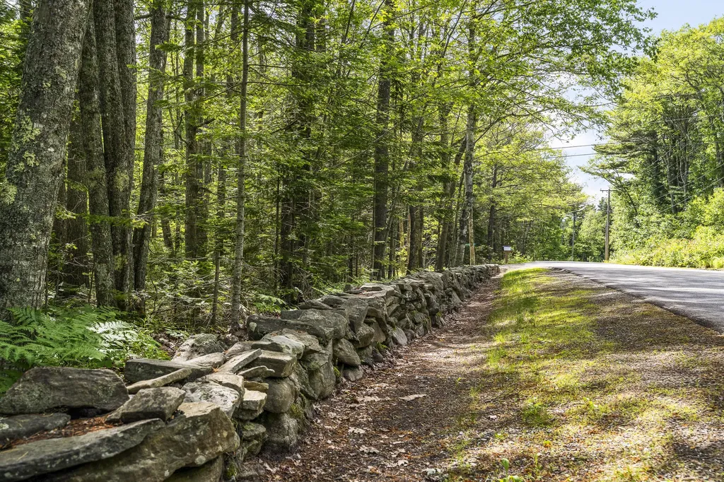 417 Lower Round Pond Road Bristol ME 04539
