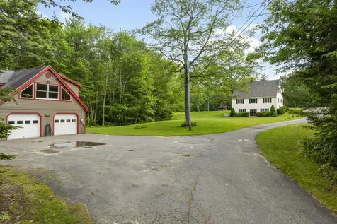 417 Lower Round Pond Road Bristol ME 04539