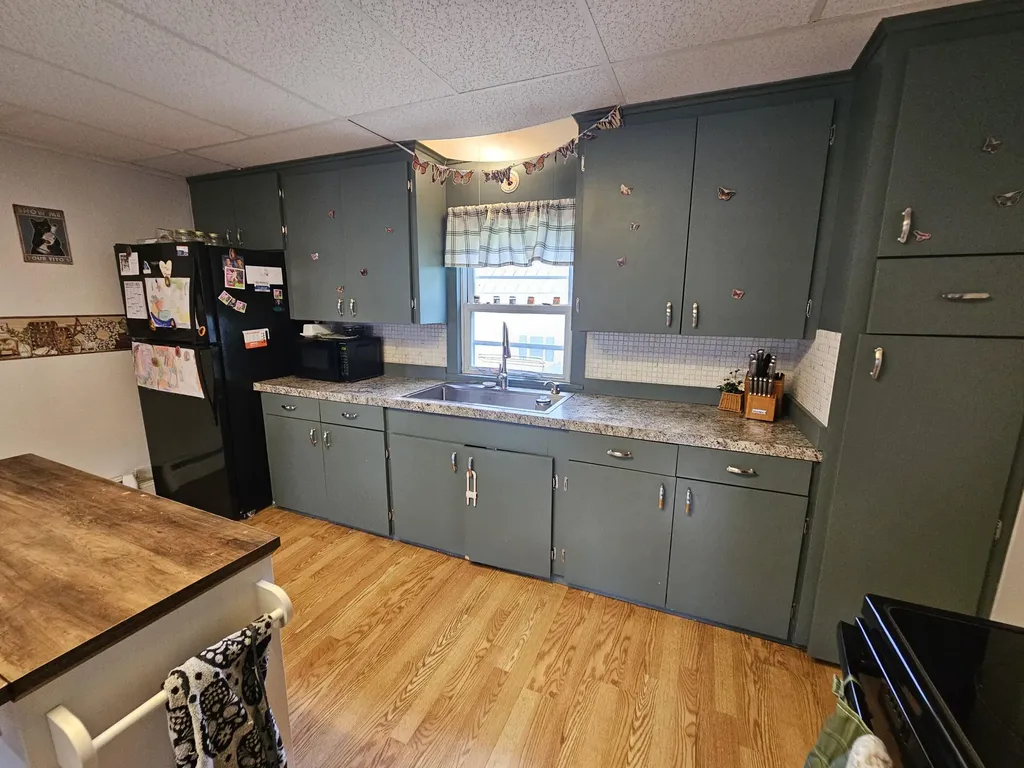8 Pleasant Street Fairfield ME 04937