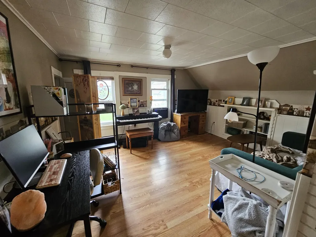 8 Pleasant Street Fairfield ME 04937