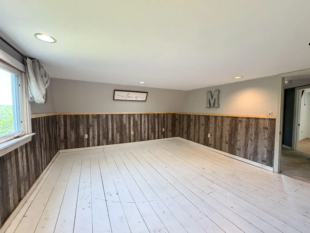 3297 Lee Road Lee ME 04455