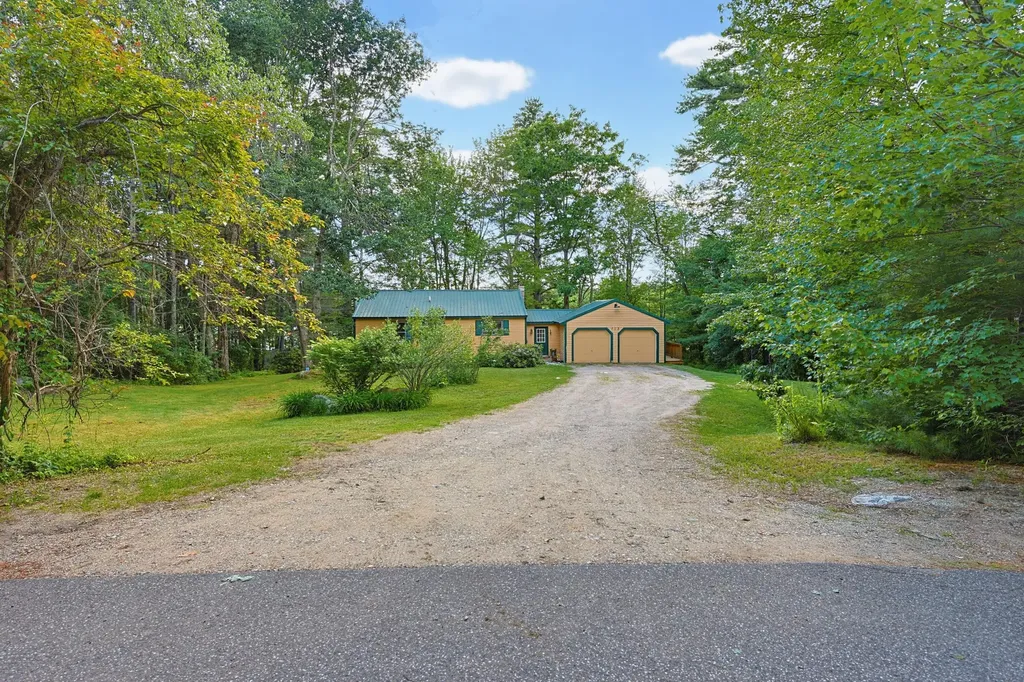 208 Onamor Drive Newfield ME 04095