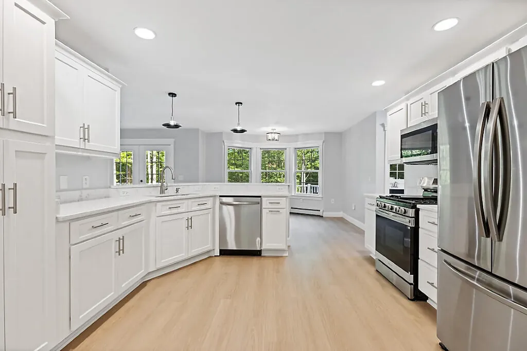 25 Lake Grove Lane Auburn ME 04210