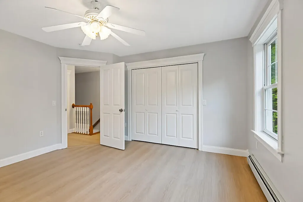 25 Lake Grove Lane Auburn ME 04210