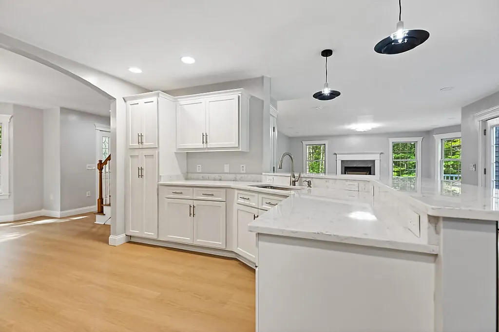 25 Lake Grove Lane Auburn ME 04210
