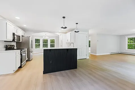 25 Lake Grove Lane Auburn ME 04210