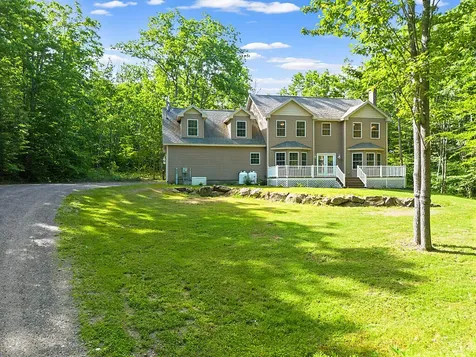 25 Lake Grove Lane Auburn ME 04210
