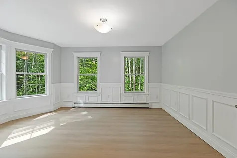 25 Lake Grove Lane Auburn ME 04210