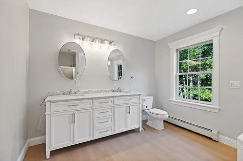 25 Lake Grove Lane Auburn ME 04210