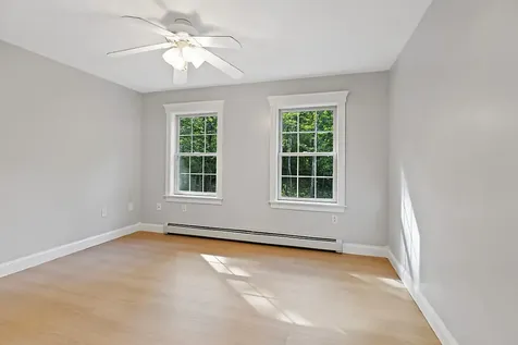 25 Lake Grove Lane Auburn ME 04210