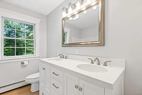25 Lake Grove Lane Auburn ME 04210