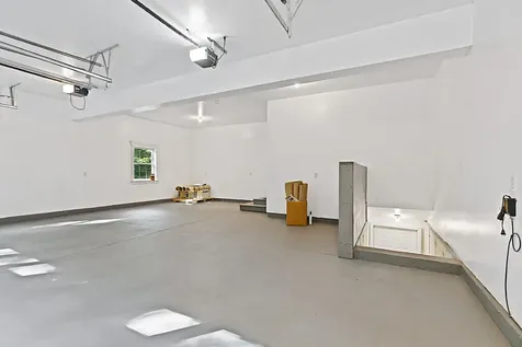 25 Lake Grove Lane Auburn ME 04210