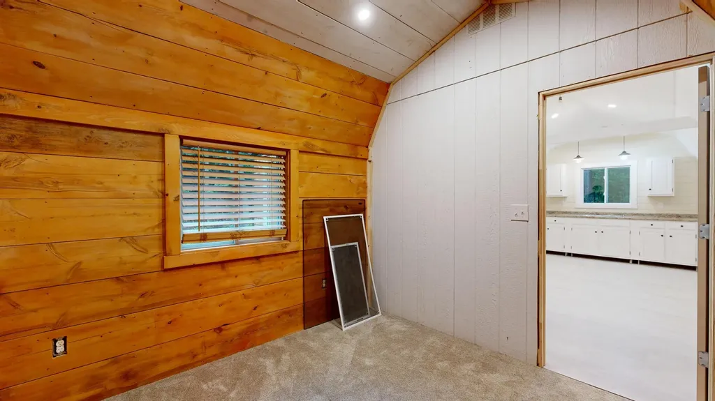 29 N Lakeview Drive Litchfield ME 04350