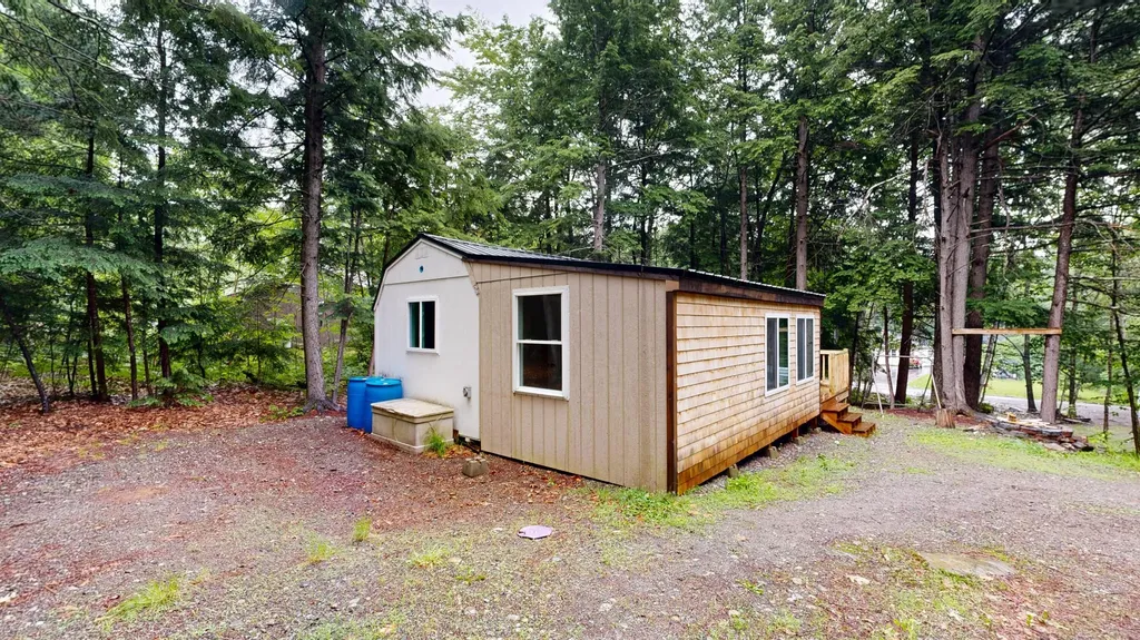 29 N Lakeview Drive Litchfield ME 04350
