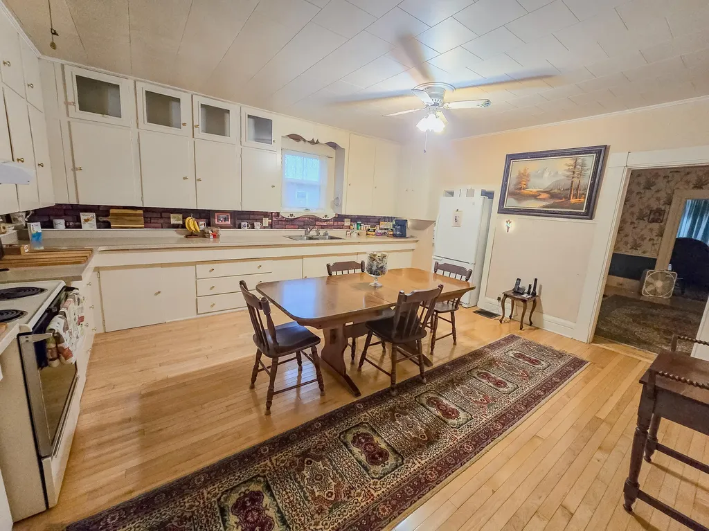 473 S Main Street Brewer ME 04412