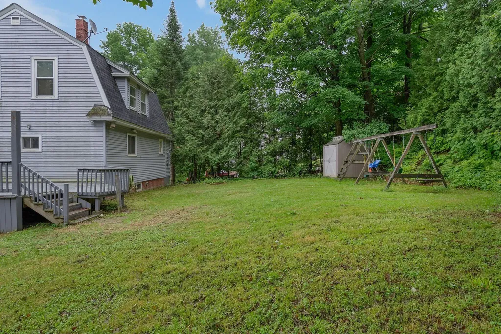 127 Broad Street Auburn ME 04210