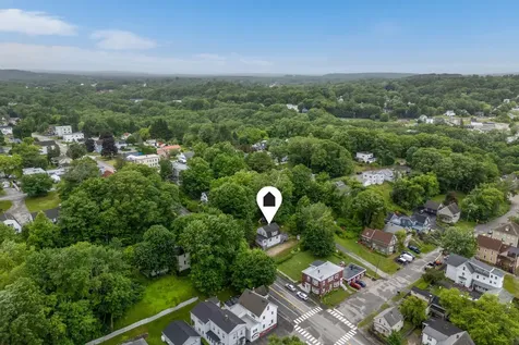 127 Broad Street Auburn ME 04210