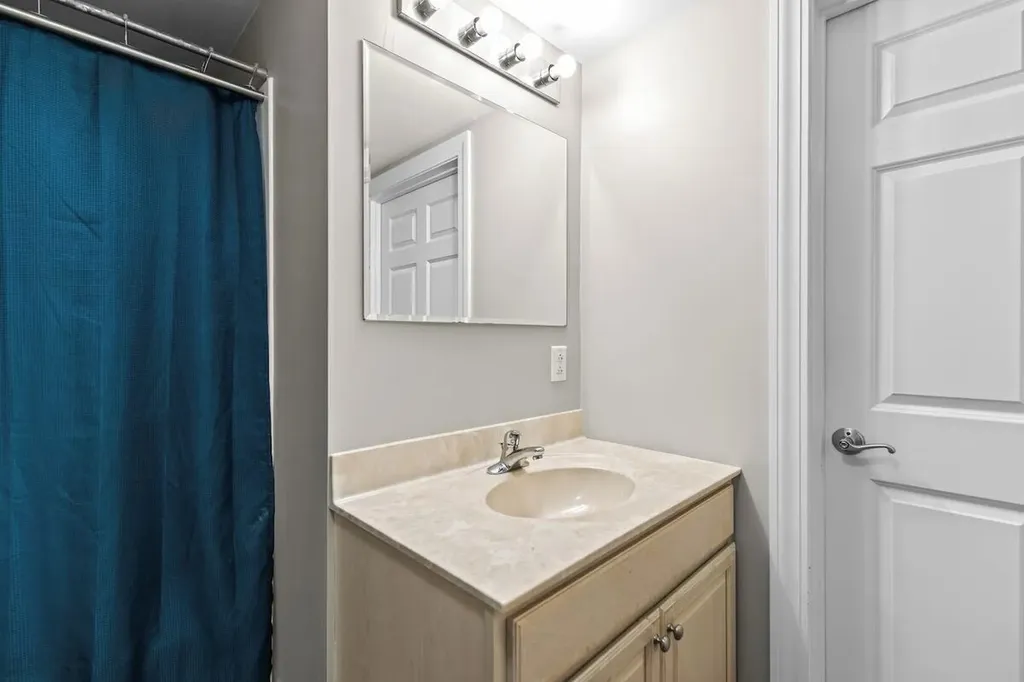 1 E Grand Avenue Old Orchard Beach ME 04064