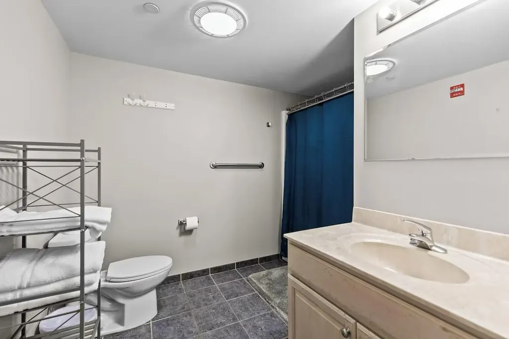 1 E Grand Avenue Old Orchard Beach ME 04064