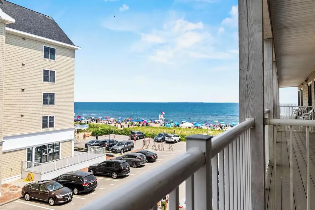 1 E Grand Avenue Old Orchard Beach ME 04064