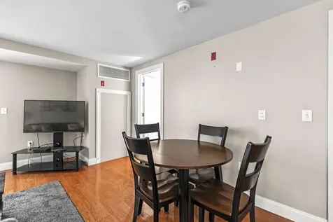 1 E Grand Avenue Old Orchard Beach ME 04064