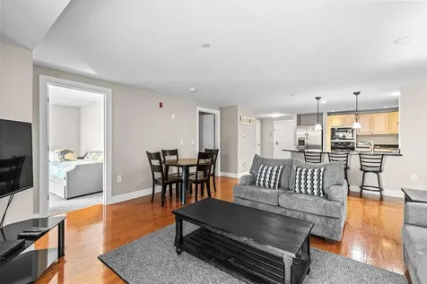 1 E Grand Avenue Old Orchard Beach ME 04064