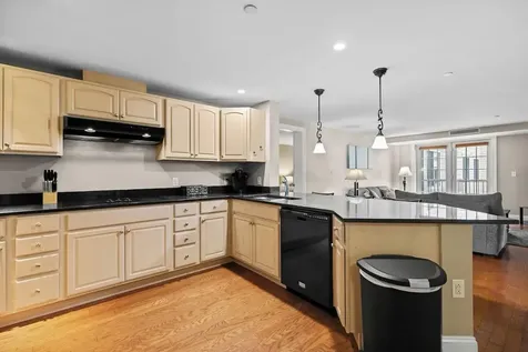 1 E Grand Avenue Old Orchard Beach ME 04064