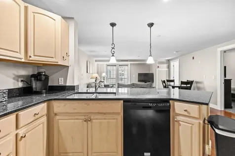 1 E Grand Avenue Old Orchard Beach ME 04064