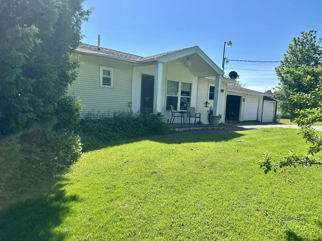 3476 W Chapman Road Chapman ME 04757