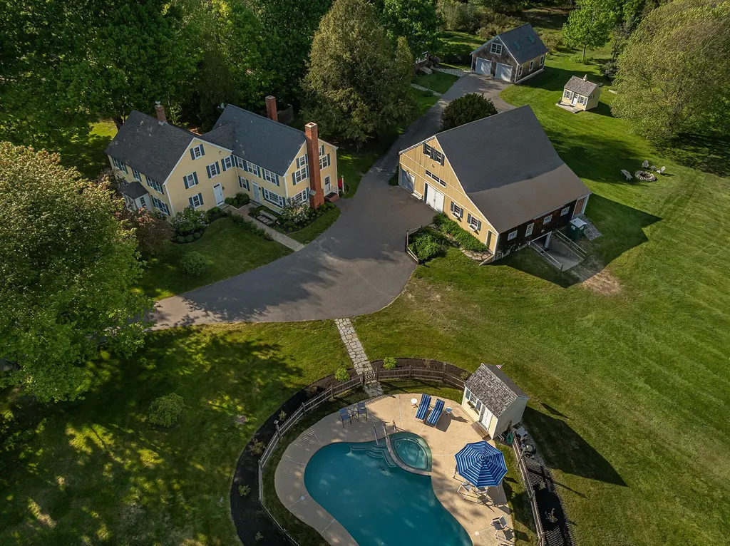 63 North Street Kennebunkport ME 04046
